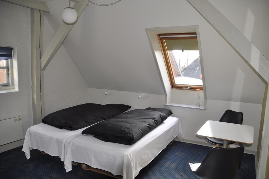 Lundsgaard Bed & Breakfast Фоборг Экстерьер фото