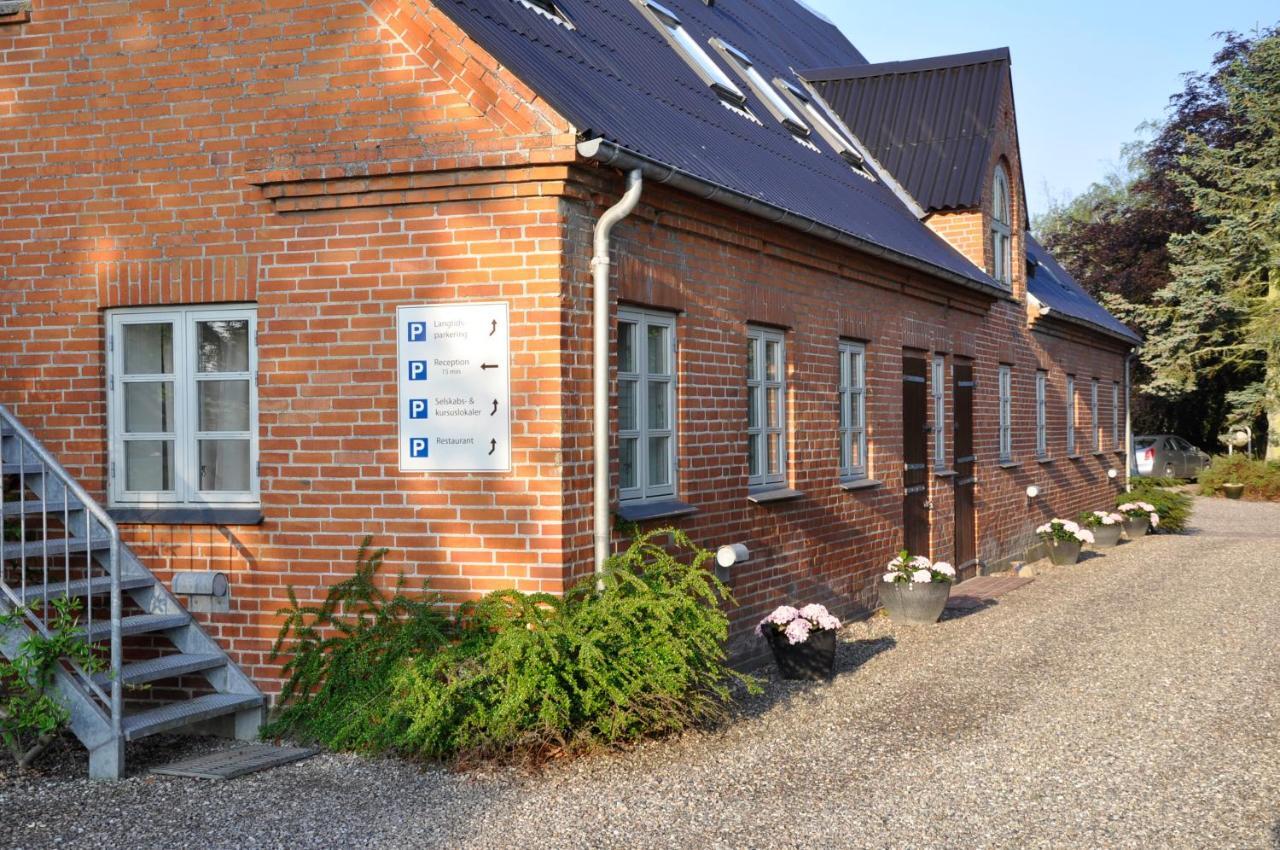 Lundsgaard Bed & Breakfast Фоборг Экстерьер фото