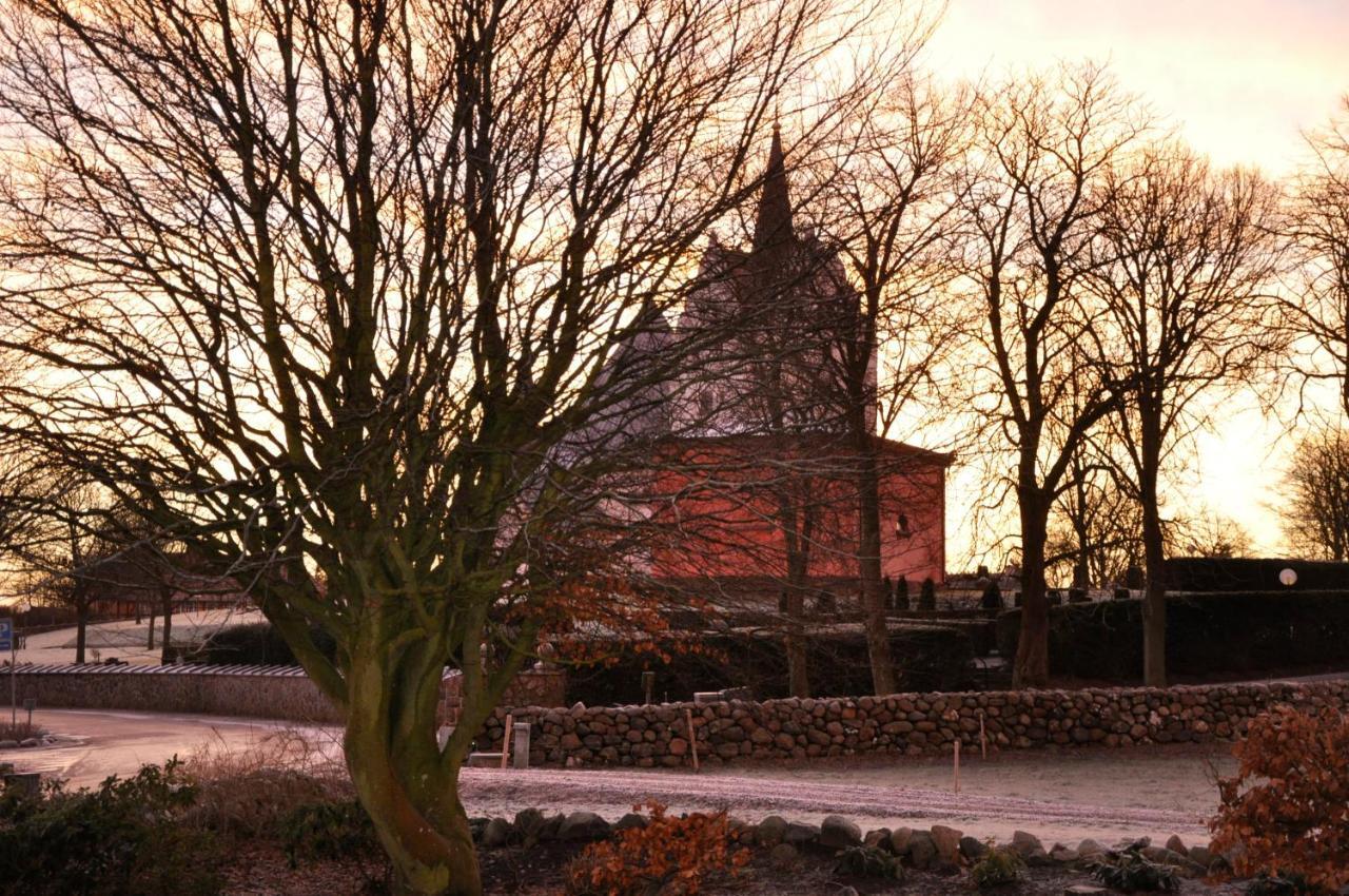 Lundsgaard Bed & Breakfast Фоборг Экстерьер фото
